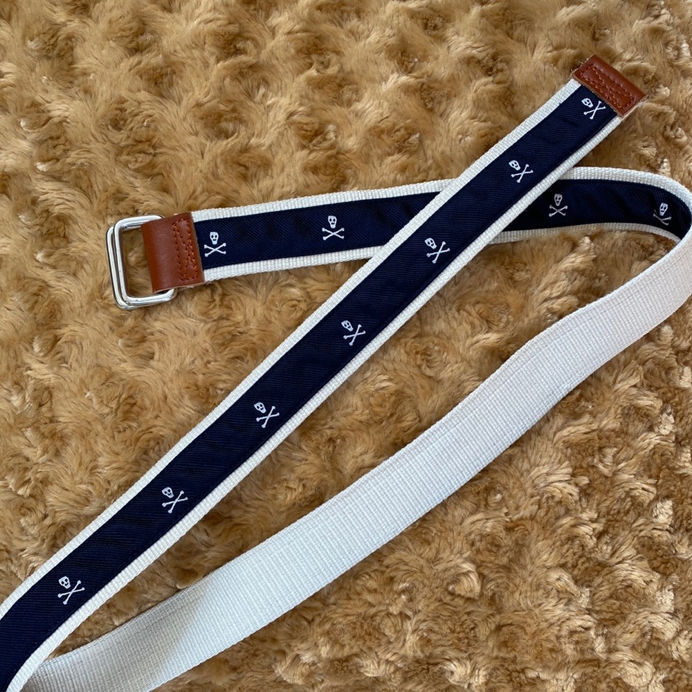 J McLaughlin skull & crossbone belt